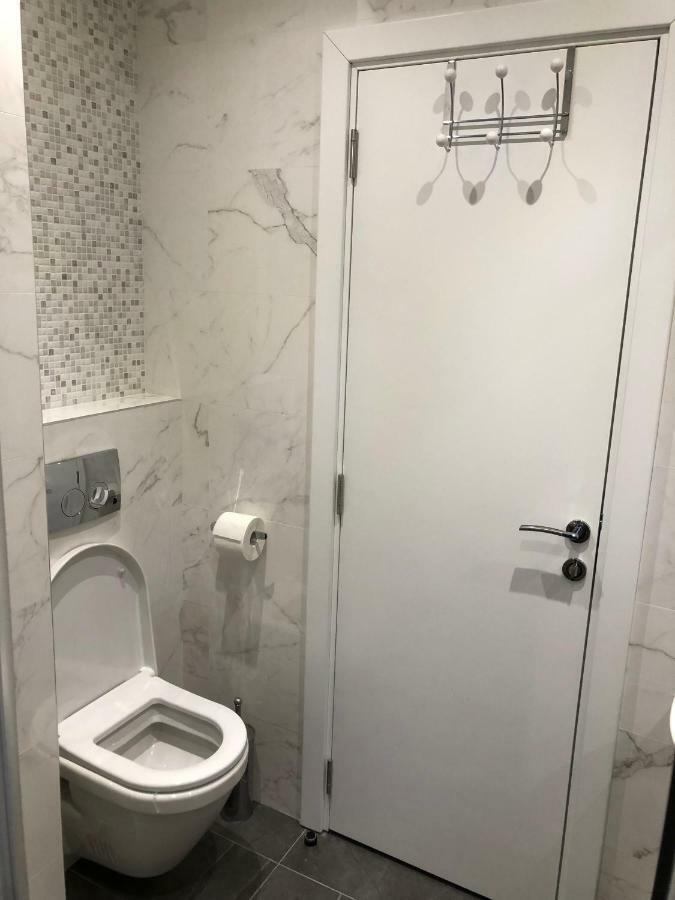 Aria Royal * Белград