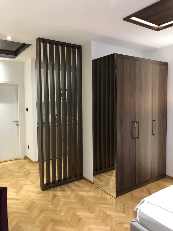 Апартамент Aria Royal *